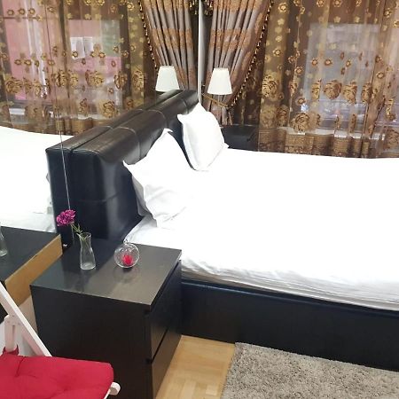 Spa Mega Mall Monza National Arena Bucureşti Ngoại thất bức ảnh